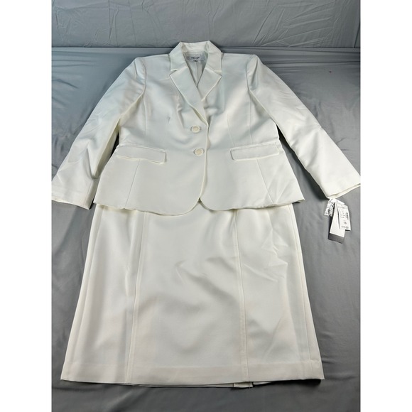 Jones Studio Separates Womens White 2 Piece Skirt Suit Blazer Set Size 16 NEW - Picture 2 of 16